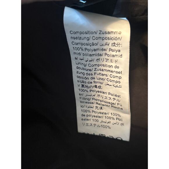 GUC DAZY Black Short Puffer Jacket Pockets Powerful on The Front Size Medium - Picture 5 of 7